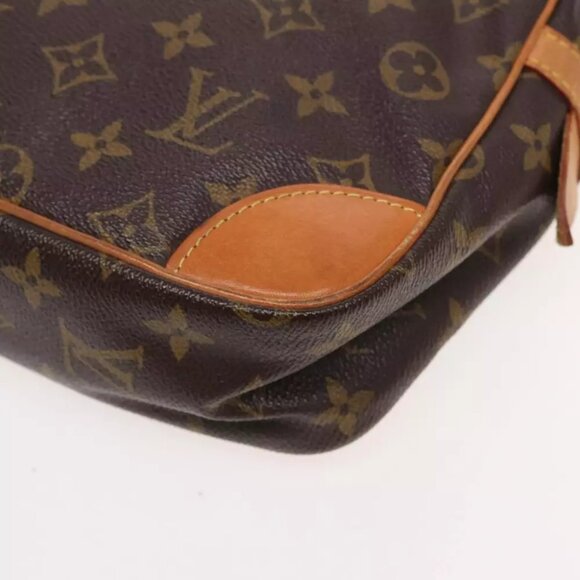 authenticity guaranteed LOUIS VUITTON Monogram Compiegne Clutch Bag - Picture 10 of 16